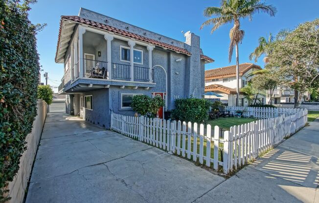 2416 Curtis Avenue