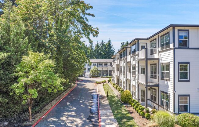 2 beds, 1 bath, 823 sqft, $1,795, Unit 126-229