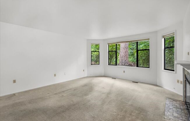 3Bd/2Ba Issaquah Condo