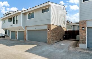 Lovely and Well maintained 2 bedroom & 2.5 baths, 2 garage Townhome.