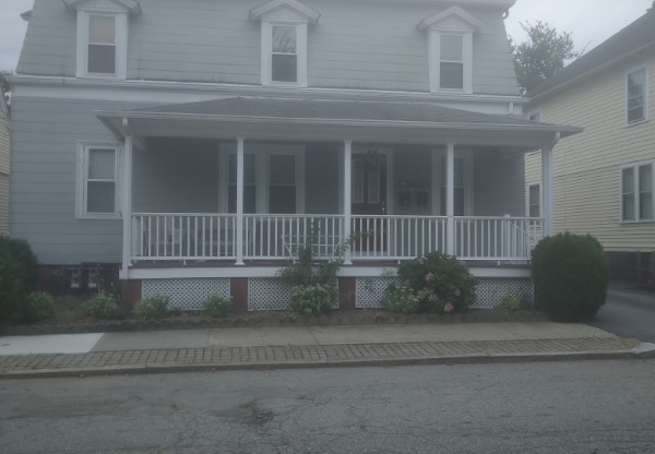 215 SMT ST