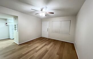 1 bed, 1 bath, $595, Unit 5TH25