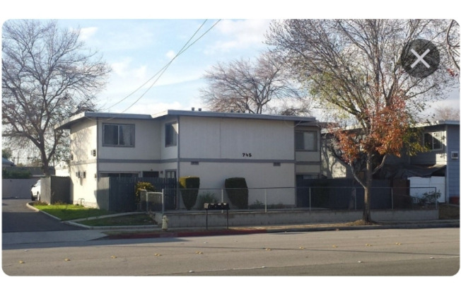 745 S LARK ELLEN AVE