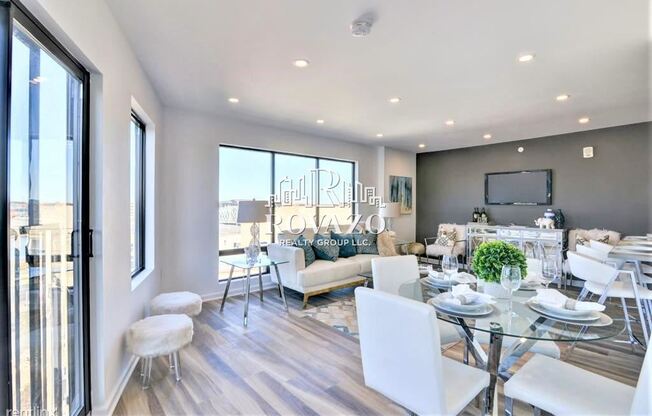 502 Market St #2A