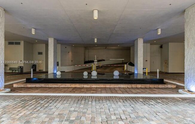 1 bed, 1.5 baths, $3,100, Unit # 206