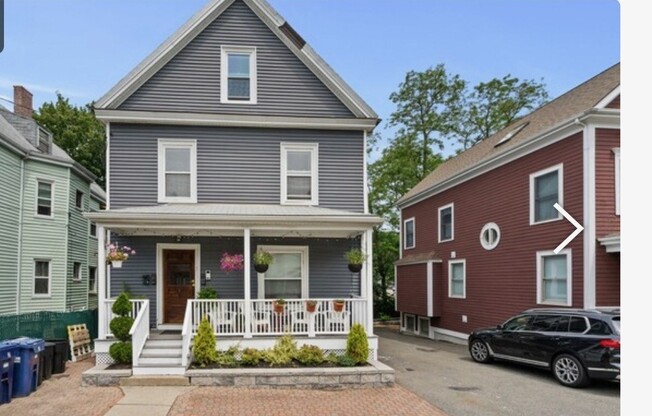 7 Blackwell St.