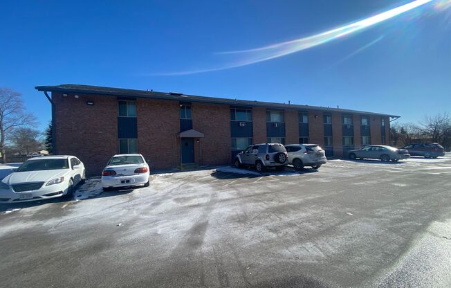 5167 N. Lovers Lane Rd