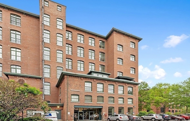 2 beds, 1.5 baths, 1,434 sqft, $2,500, Unit 117