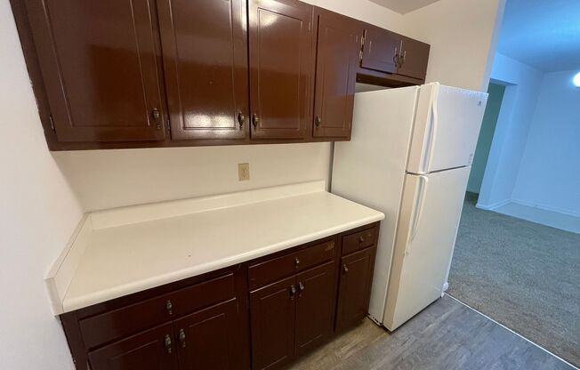 2 beds, 1 bath, $1,450