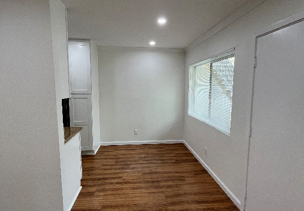 3911 OREGON ST