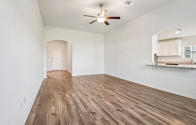 3 beds, 2 baths, 1,591 sqft, $1,945, Unit 308 Trinity Trl