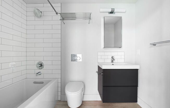 Studio, 1 bath, 332 sqft, $1,300