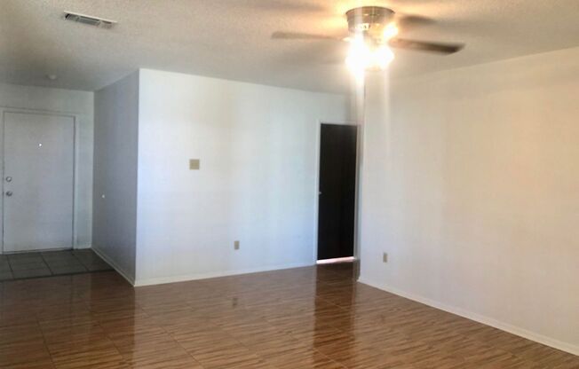 3 beds, 2 baths, $1,450