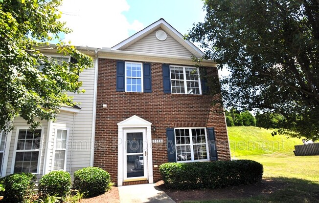 2820 GROSS AVE