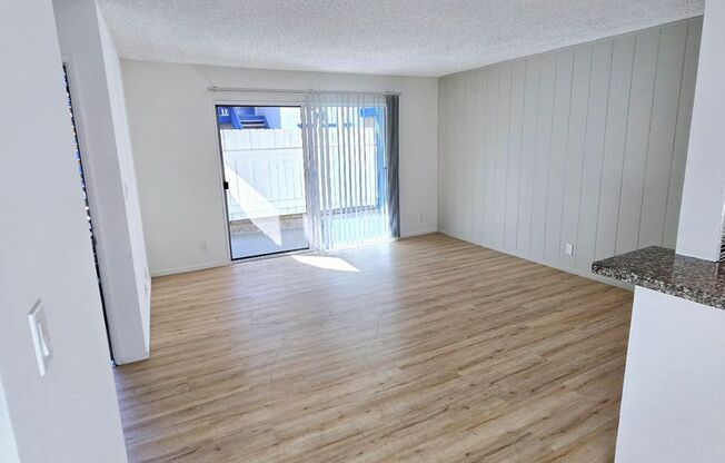 2 beds, 2 baths, 1,000 sqft, $3,195, Unit 205