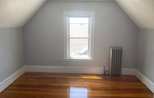 77 Dexter St