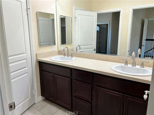 3 beds, 3 baths, 1,724 sqft, $3,500