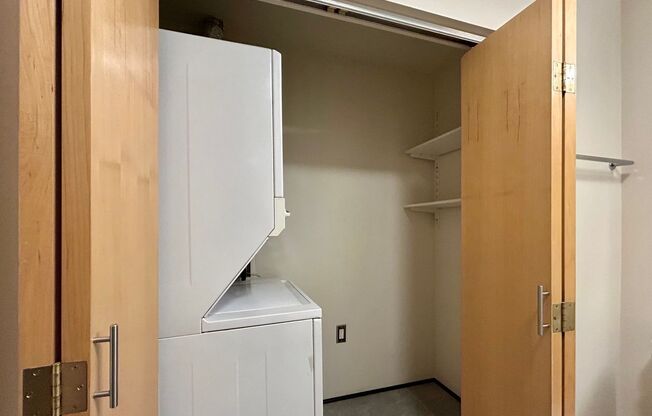 Studio, 1 bath, $1,650