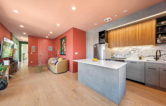 2 beds, 2 baths, 791 sqft, $3,995, Unit 4L