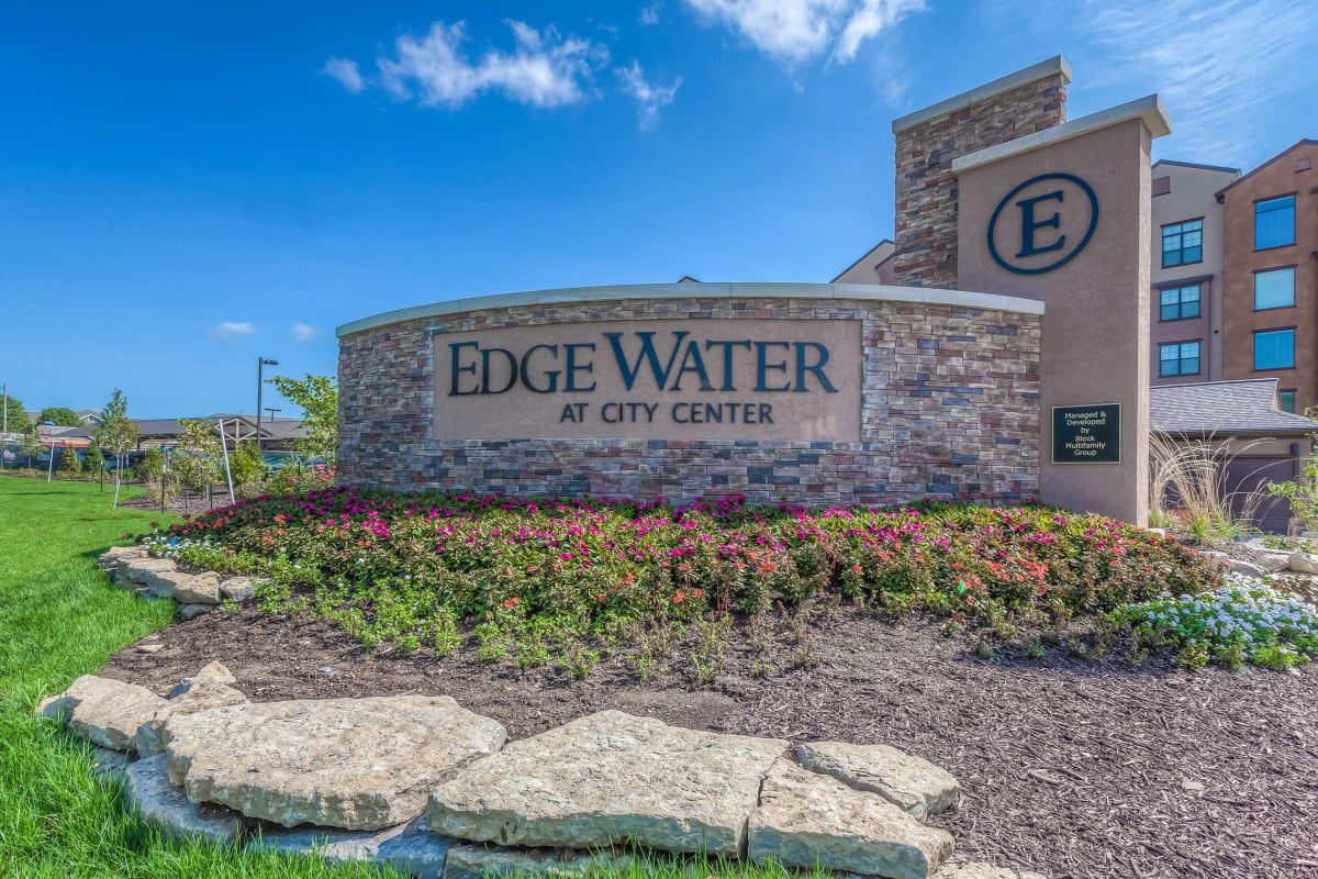 Welcome to our Luxury Apartments in Lenexa, KS