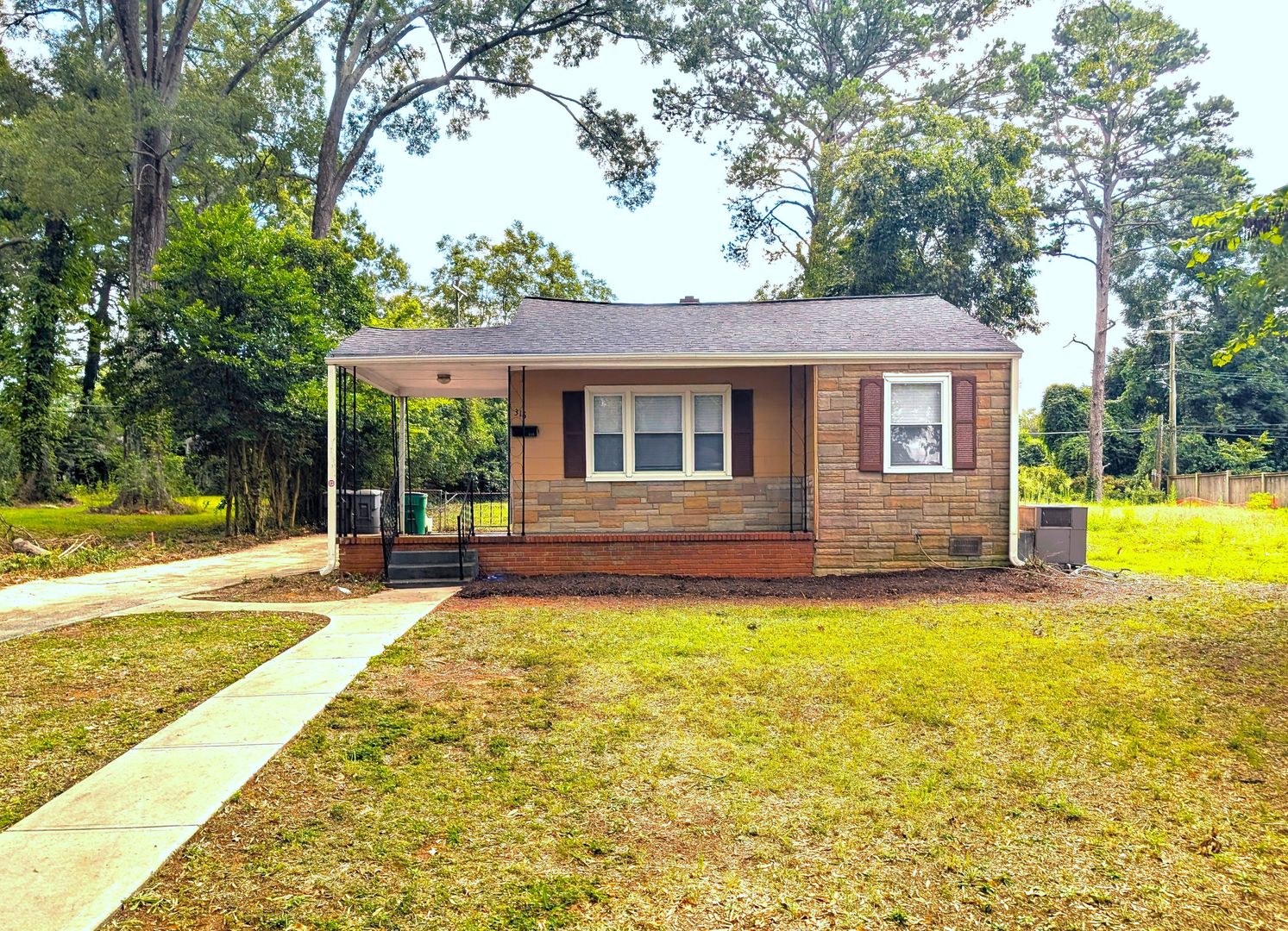 Minutes from Uptown!  Great Price & Location!  100% Renovated 3 Bedroom!