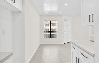 7750 LAUREL CYN BLVD