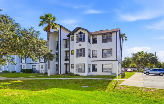 Recently Renovated. 2 bedroom and 2 bath condo at Villa del Sol