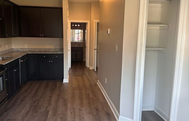 2 beds, 1 bath, 1,100 sqft, $1,499, Unit Unit B