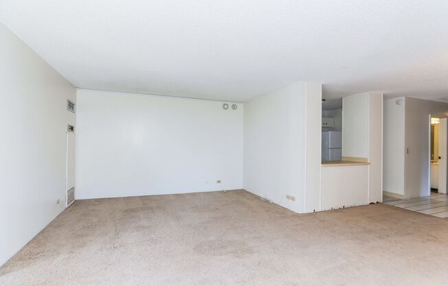 Aloha Towers - 2 bedroom, 2 bath corner unit with 1 covered parking stall