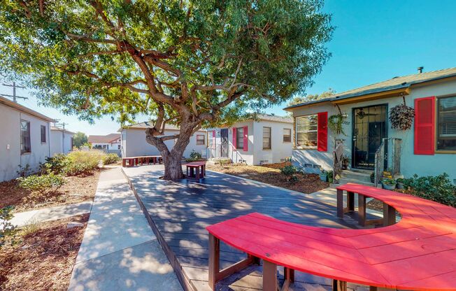 1 bed, 1 bath, 460 sqft, $2,395, Unit 2996