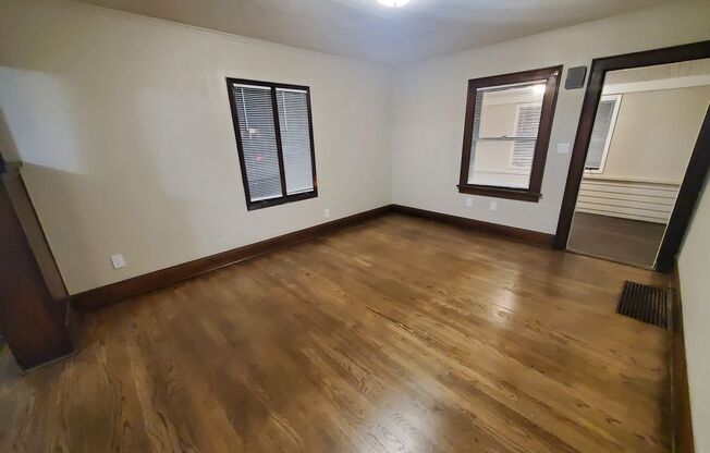 2 Bedroom, 1 Bathroom home with large garage