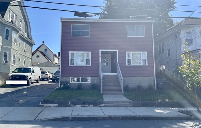 59 SWAN ST