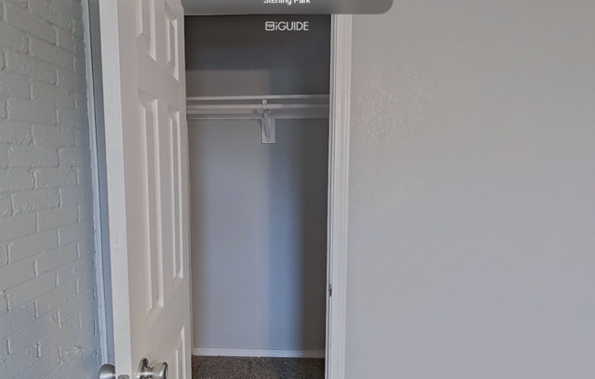 2 beds, 1 bath, 925 sqft, $825