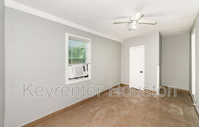 4610 SCHROEDER RD