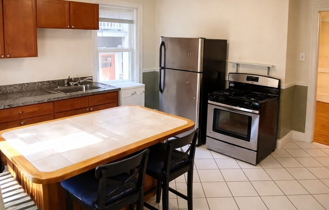 7 OAKVIEW TER