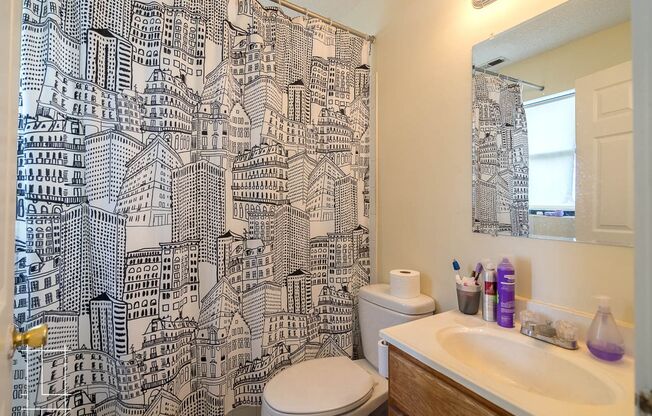 2 beds, 1 bath, $1,425, Unit 1166 Mt. Pleasant