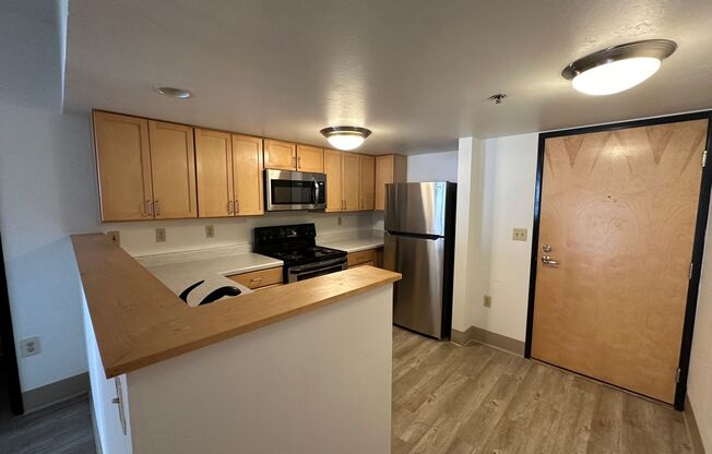 1 bed, 1 bath, 626 sqft, $1,400, Unit 309