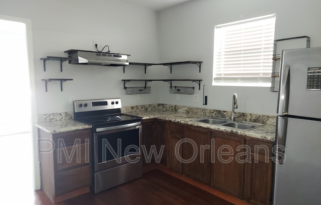 1 bed, 1 bath, 600 sqft, $975