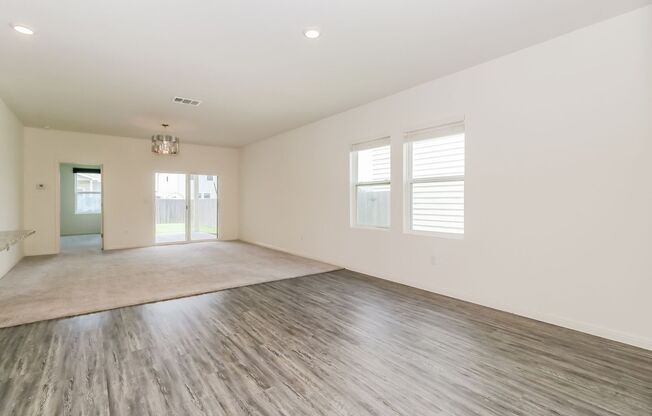 19616 CLOUDY BAY DR
