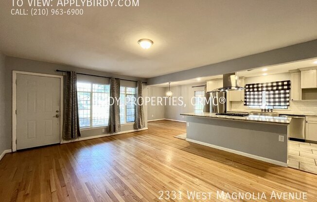 2331 W MAGNOLIA AVE