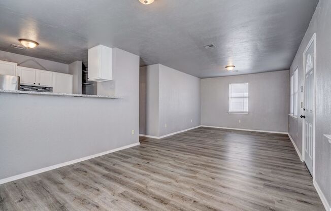 Spacious 4-Bed Gem with Modern Upgrades in the Heart of OKC