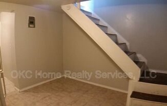 1319 N. Gatewood -6