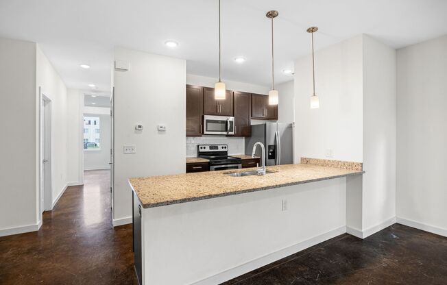 1206 Porter St