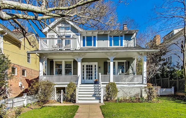 Palisades, NW Washington, DC - Beautiful 4BR 3Bath House