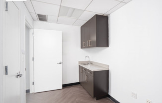 235 E 67 ST