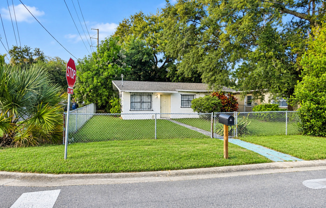 Freshly Updated 4-Bedroom Home for Rent in Tampa, FL