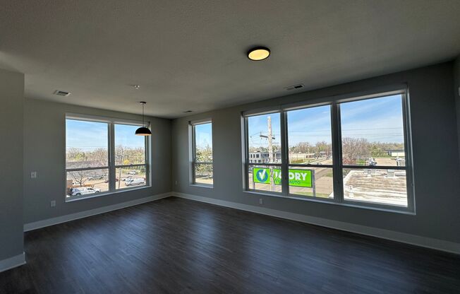 2 beds, 2 baths, 1,182 sqft, $2,699, Unit 310