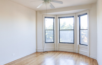 703 W Willow St Apt 2B