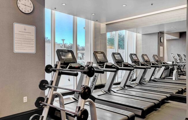 2 beds, 2 baths, $2,450, Unit # 2407