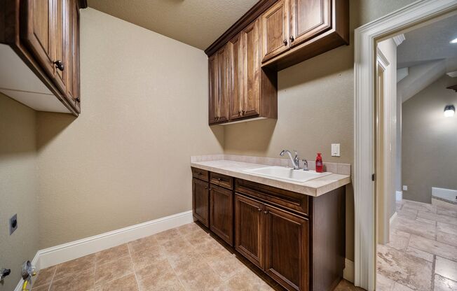 4 beds, 3.5 baths, $4,895